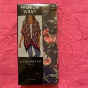 Mario Serrani Italy fashion wrap one size